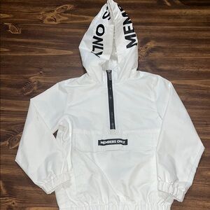Members Only White Hooded Pullover size 5 kids